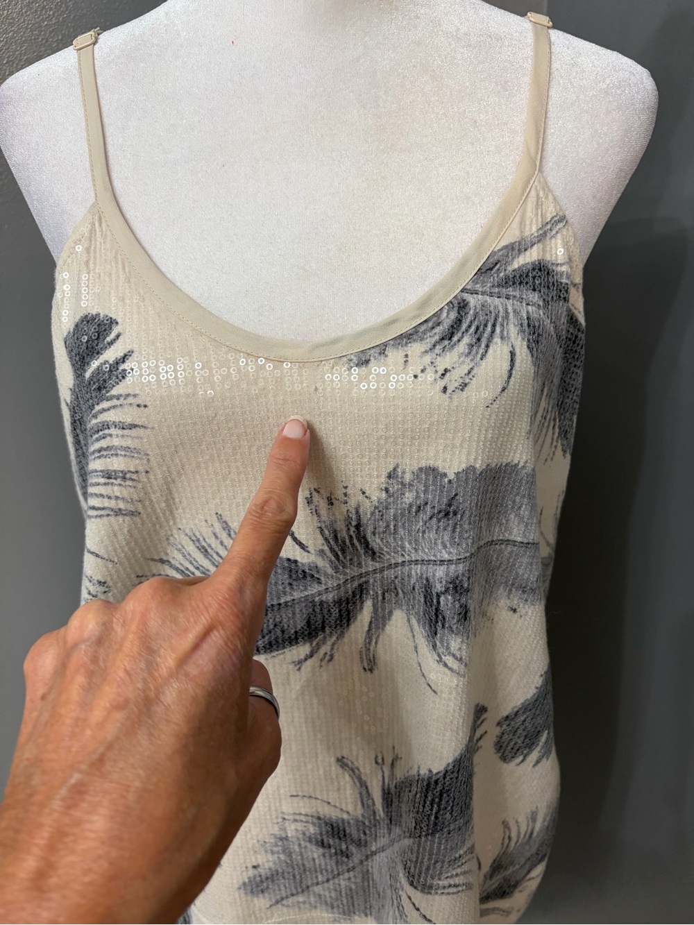Urban Outfitters Kimchi Blue Feather Sequin Cami Tank Top Medium Cottagecore Y2K - Picture 17 of 17